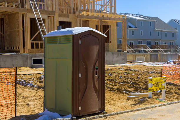 Portable Toilet Options We Offer in Vincent, CA